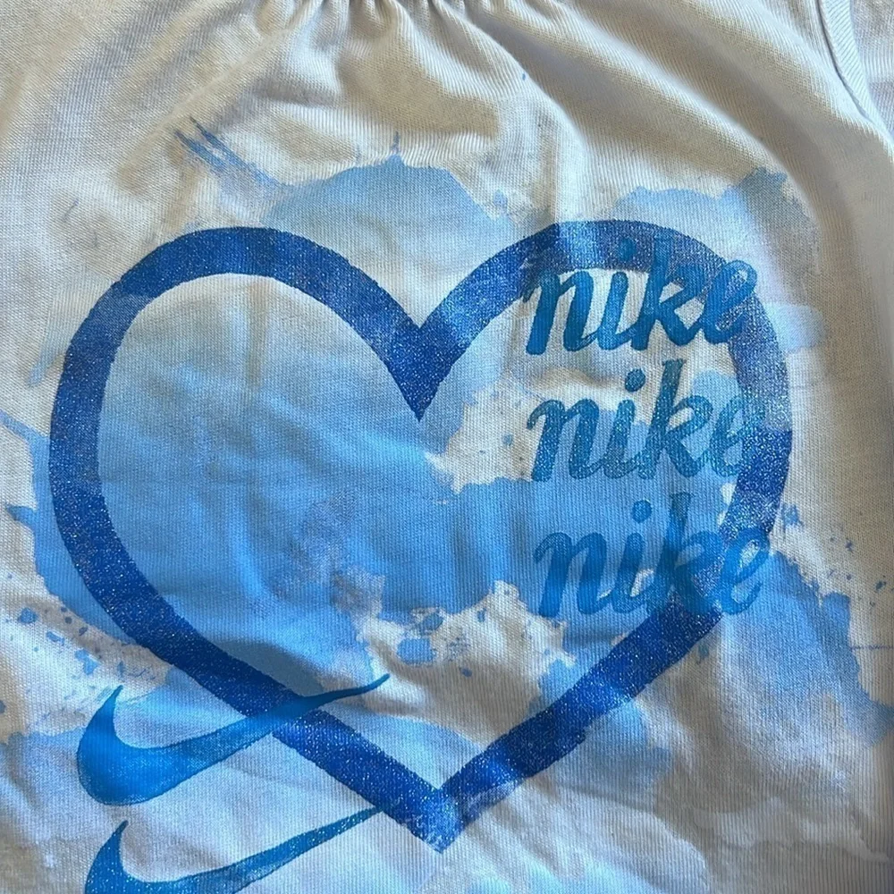 Nike nwt size